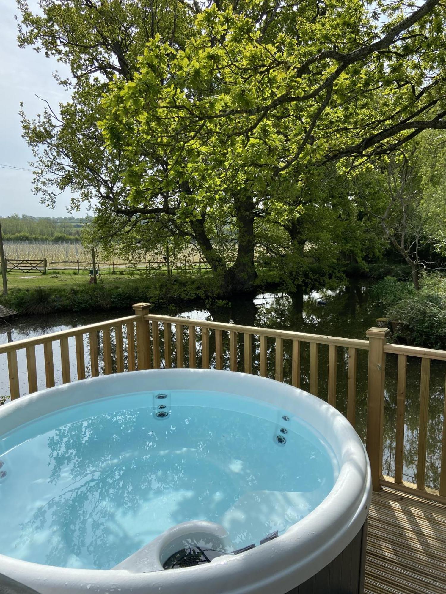 Oastbrook Vineyard Villa Bodiam Room photo